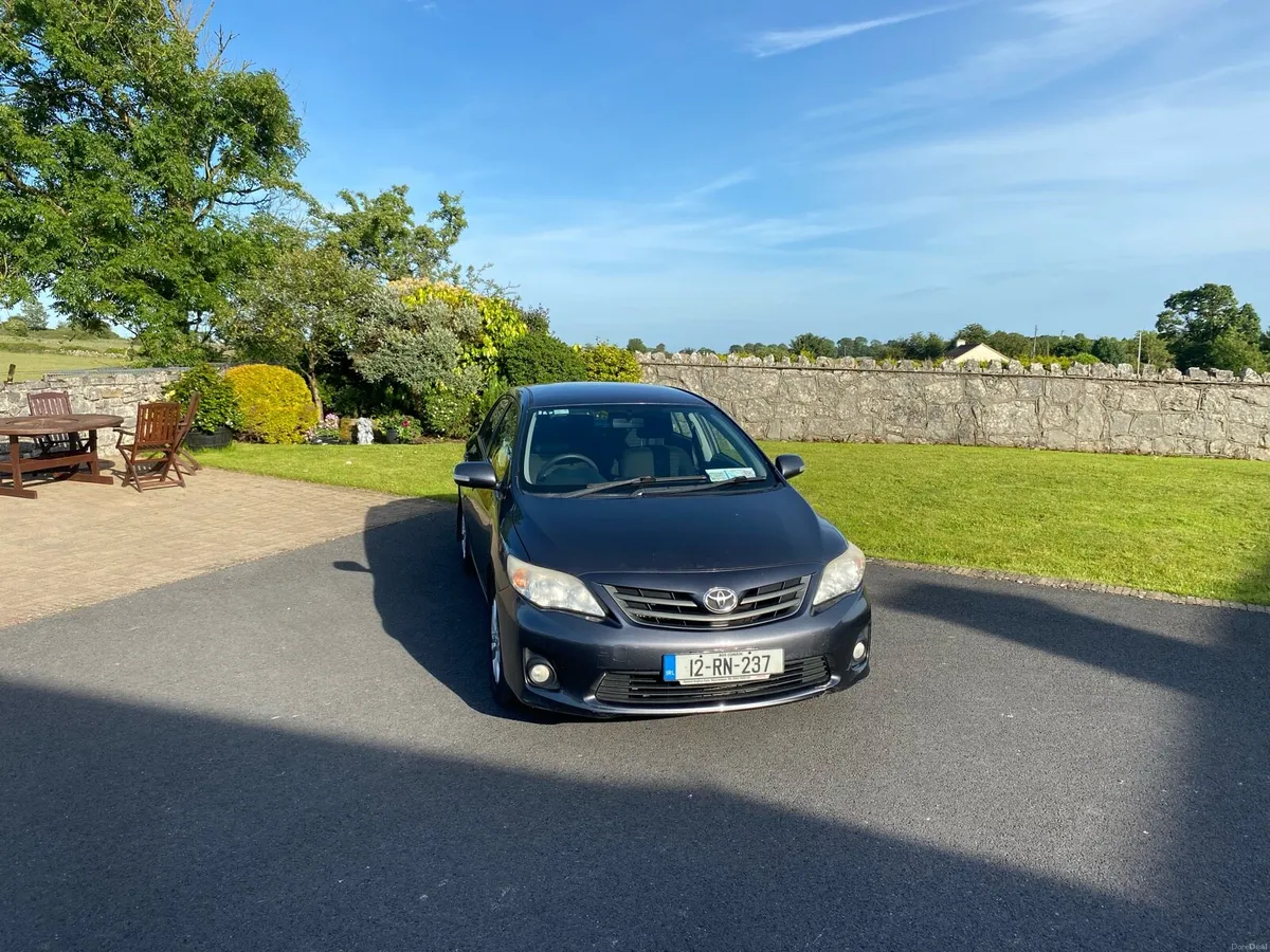 Toyota Corolla - Image 2