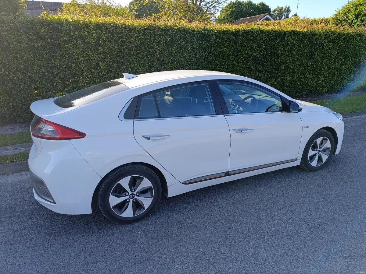 Hyundai IONIQ 2018 - Image 4