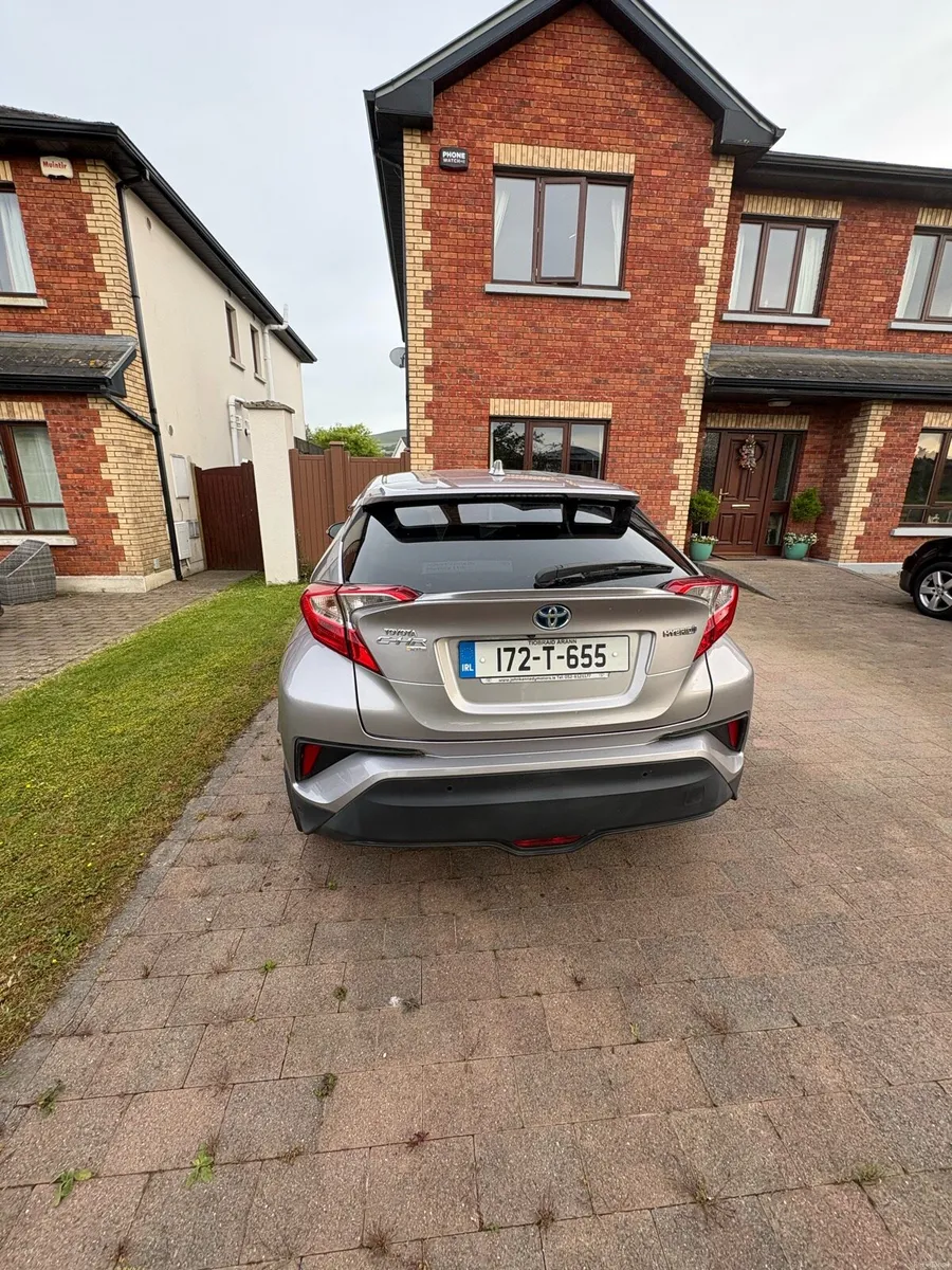 Car - Image 3