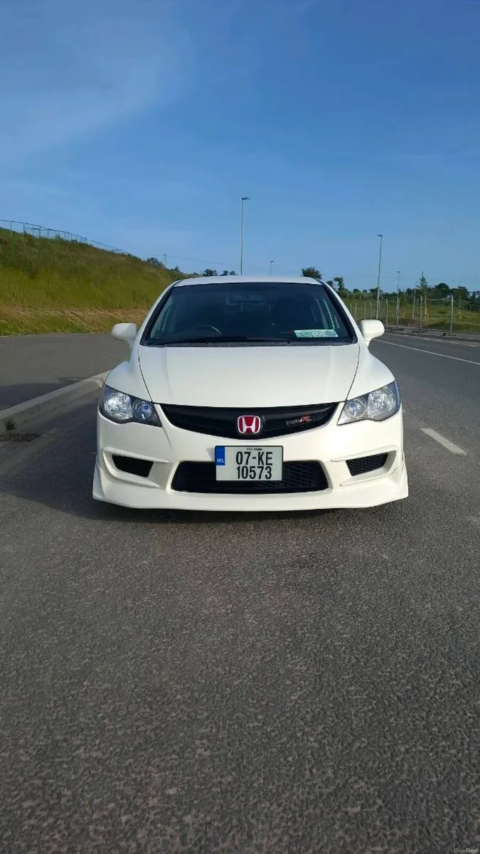 Honda Civic Type R FD2 - Image 1