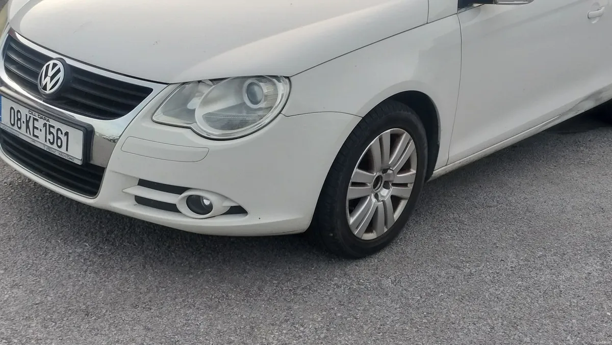 Volkswagen Eos 2008 - Image 3