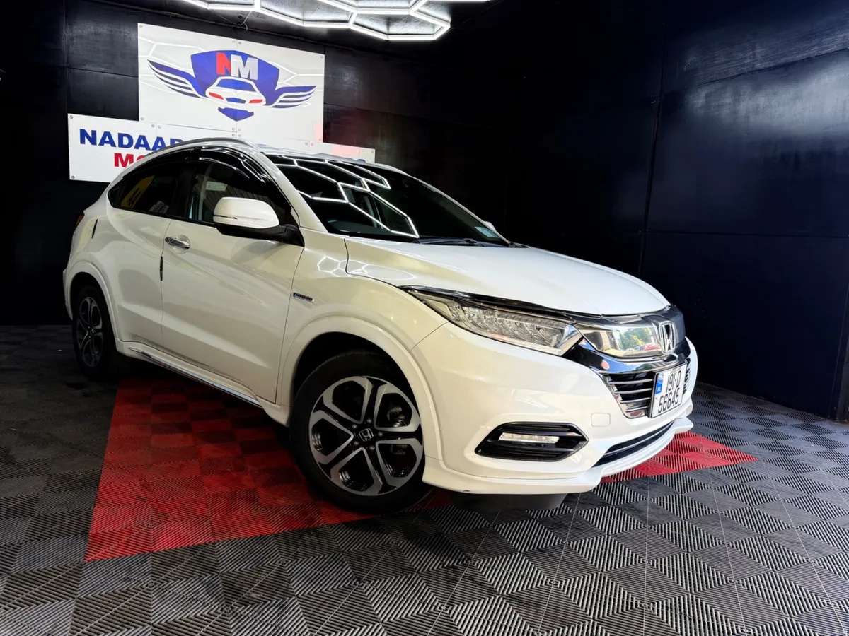 Honda Vezel 2019 ( High Spec) - Image 1