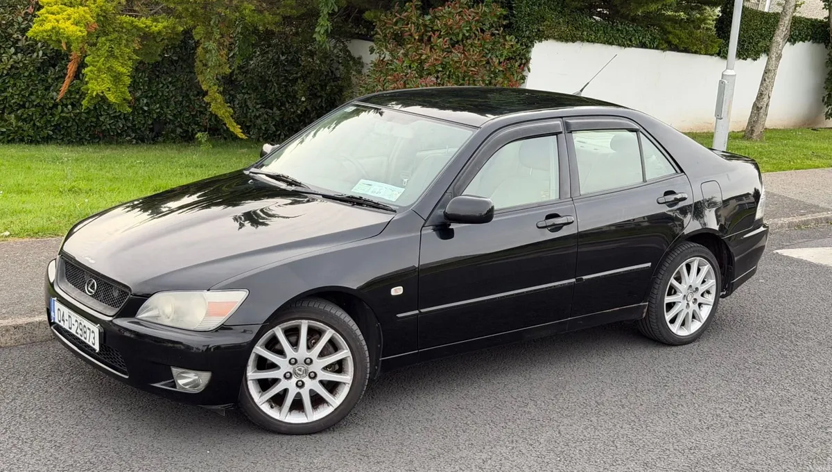 Lexus IS200 Sport - Irish Reg and Factory Manual - Image 1