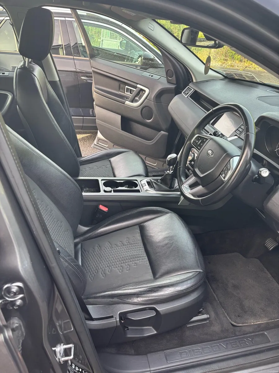 201 C Land Rover Discovery Sport - Image 6
