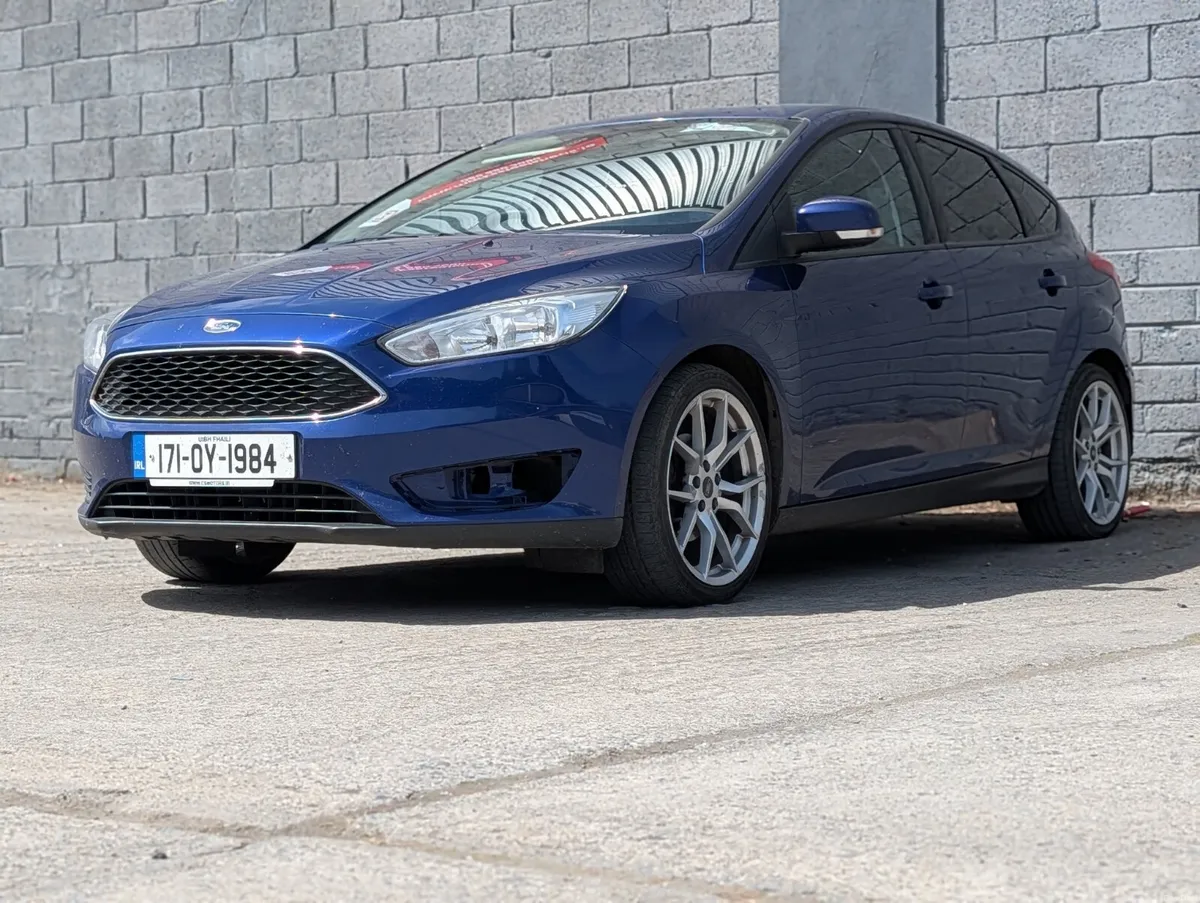2017 Ford Focus 1.5 Diesel warranty available - Image 3