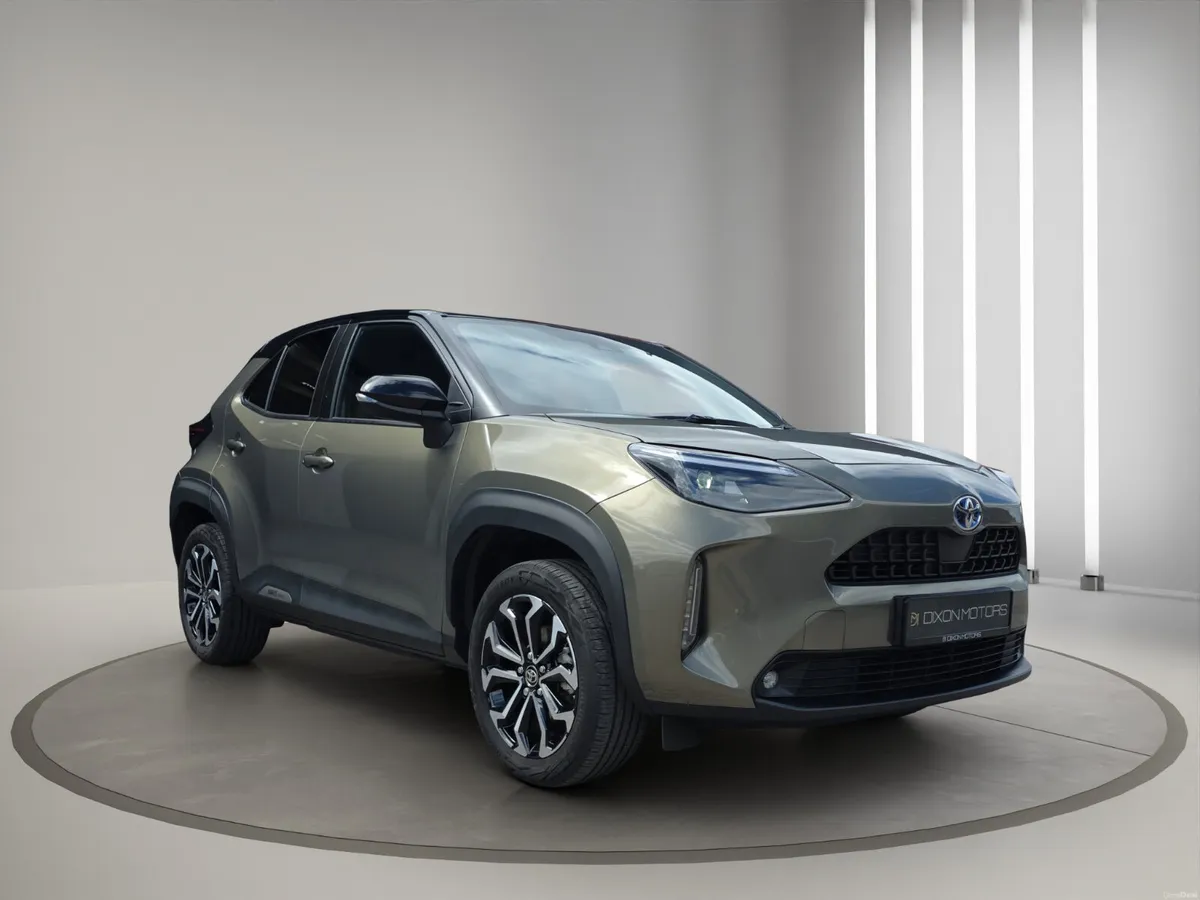 Toyota Yaris Cross 2023 - Image 2