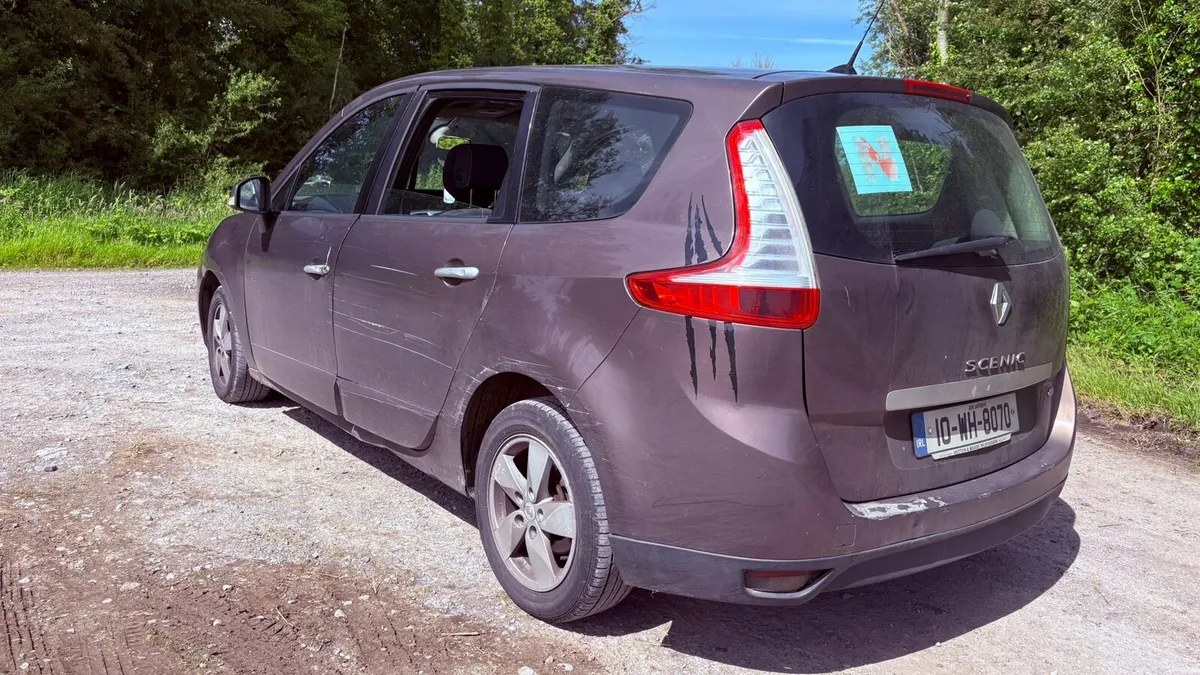 7 seater Renault scenic Tested - Image 3