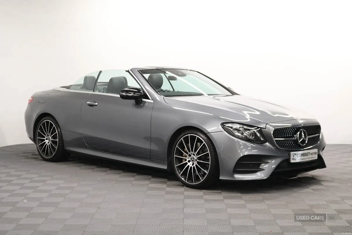 Mercedes-Benz E-Class E300 AMG Line Night Edition - Image 2