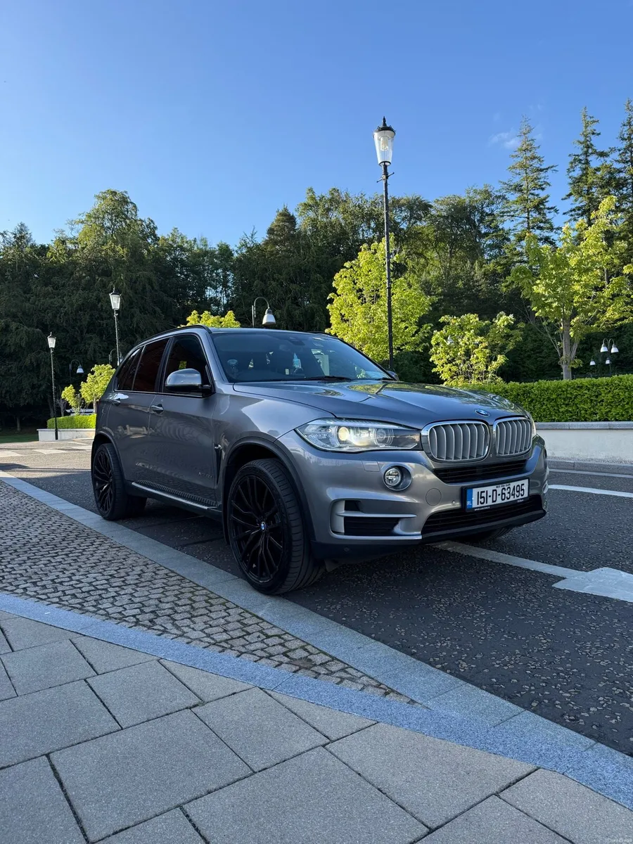 BMW X5 4.0D - Image 1