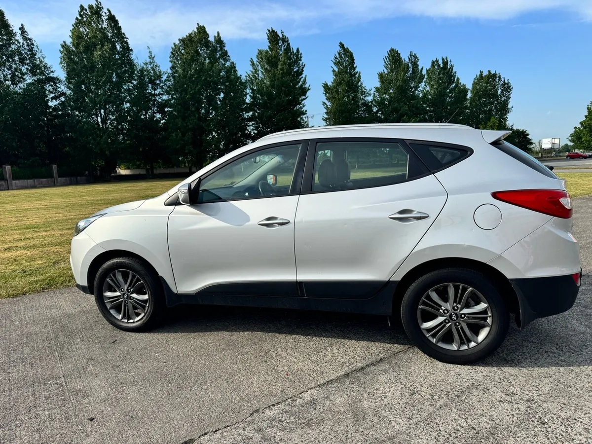 👌IX35 HIGH SPEC Exec/ Heated seats / Fresh NCT !! - Image 5