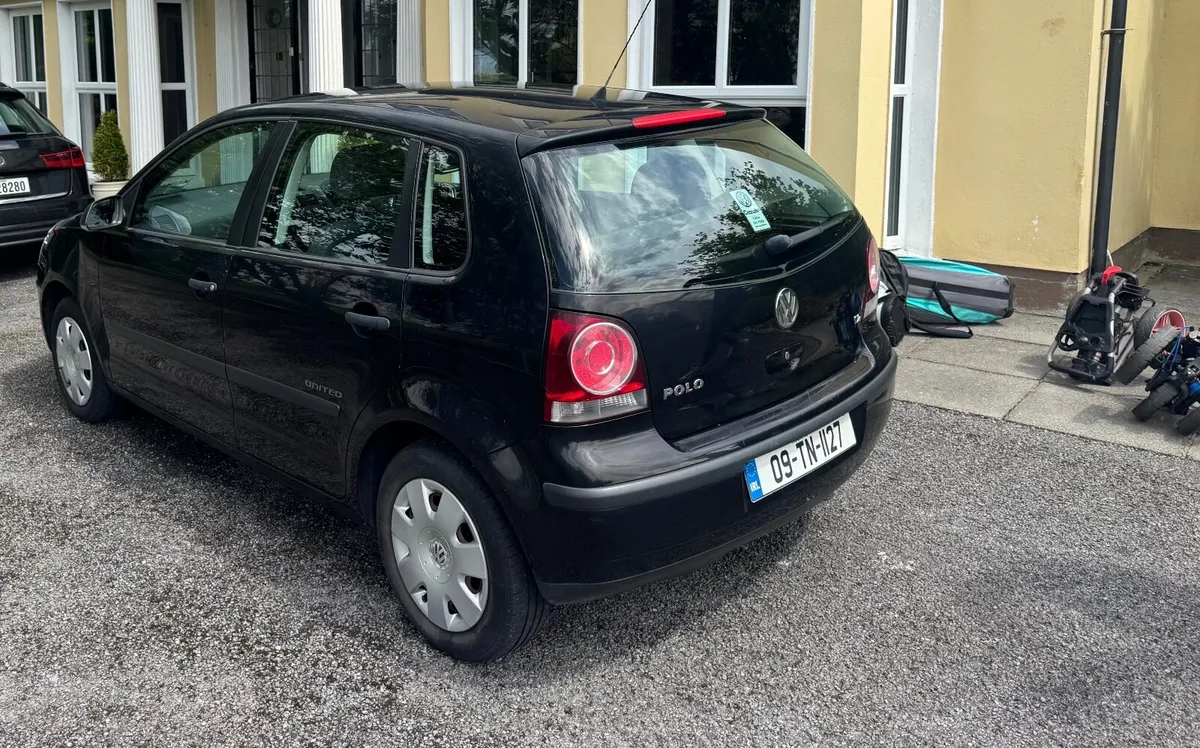 Volkswagen Polo 2009 - Image 1