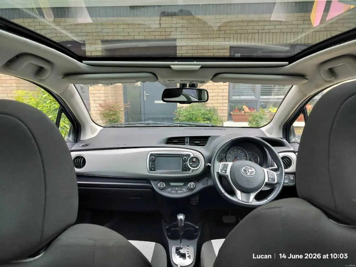 Toyota yaris - Image 4