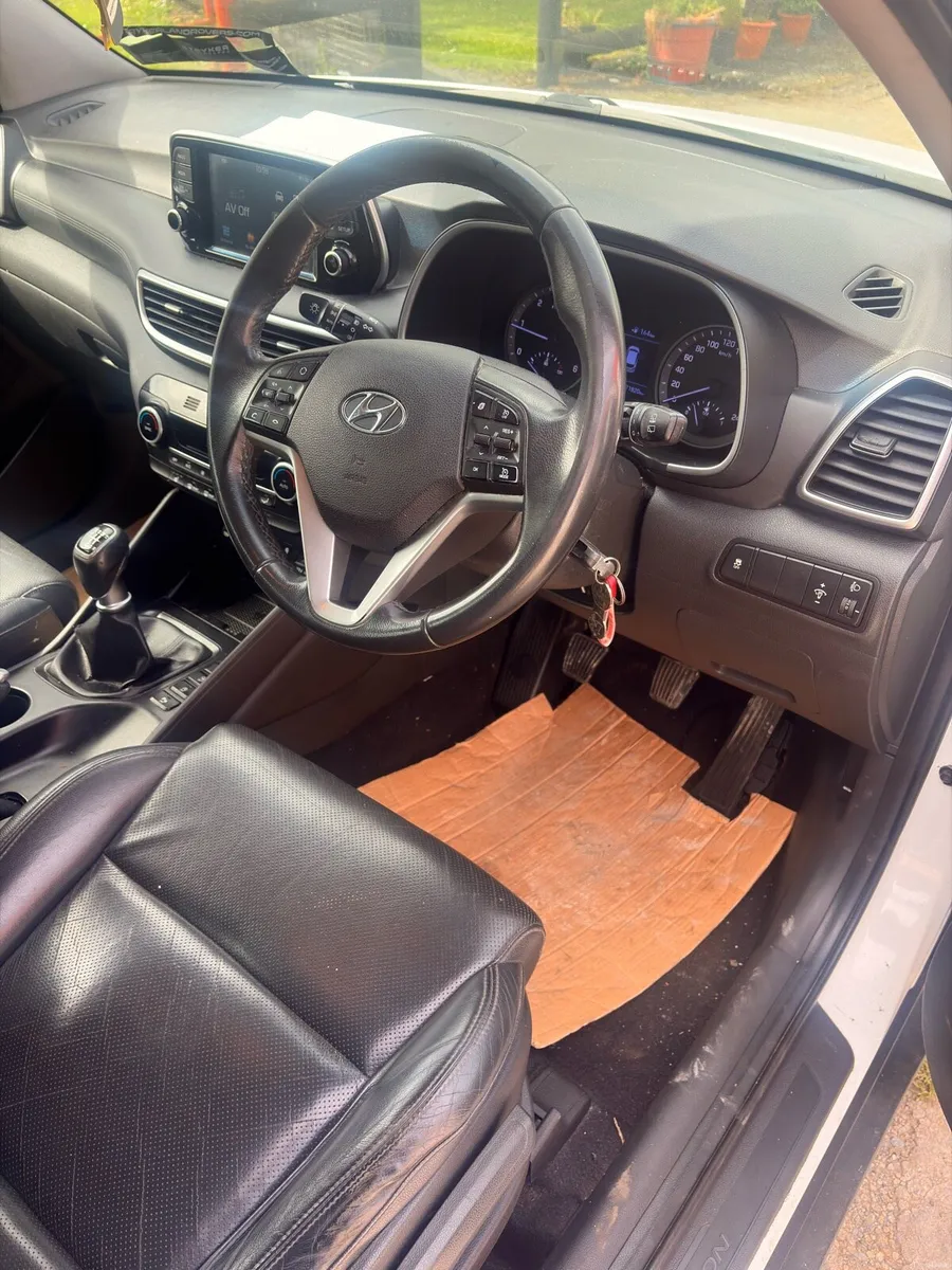 Hyundai tucson executive edition - Image 5