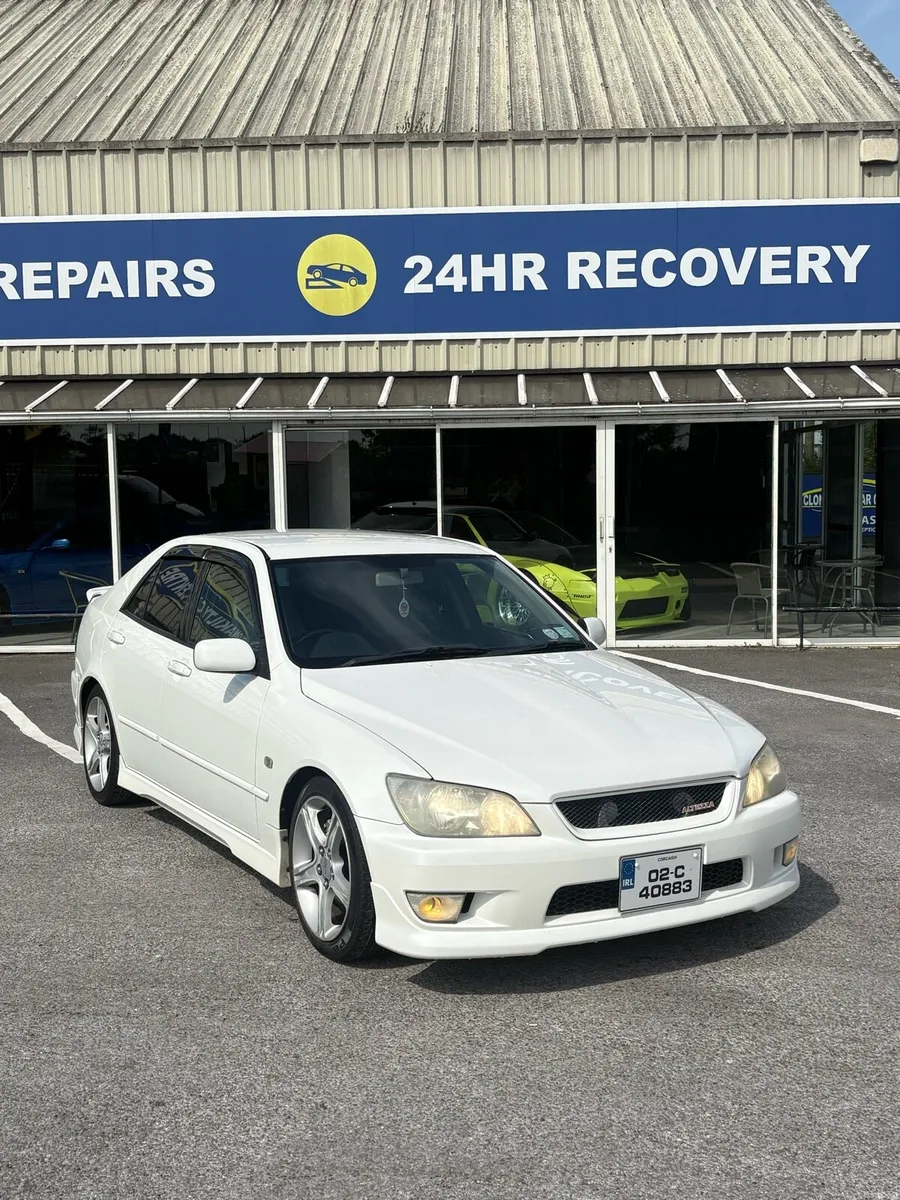 Toyota altezza as200z edition - Image 2