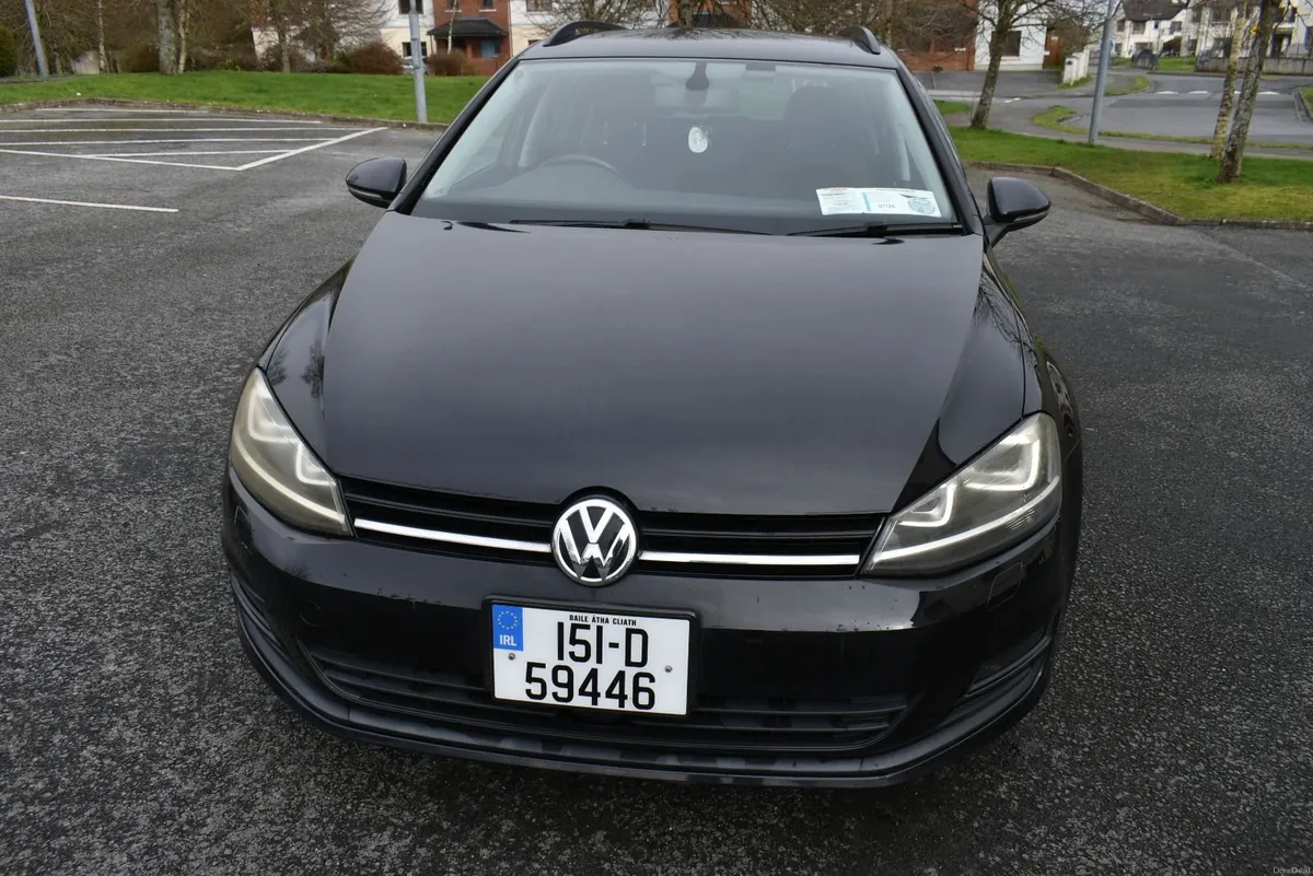 Volkswagen Golf 2015 1.2 Petrol Automatic 87500 km - Image 3