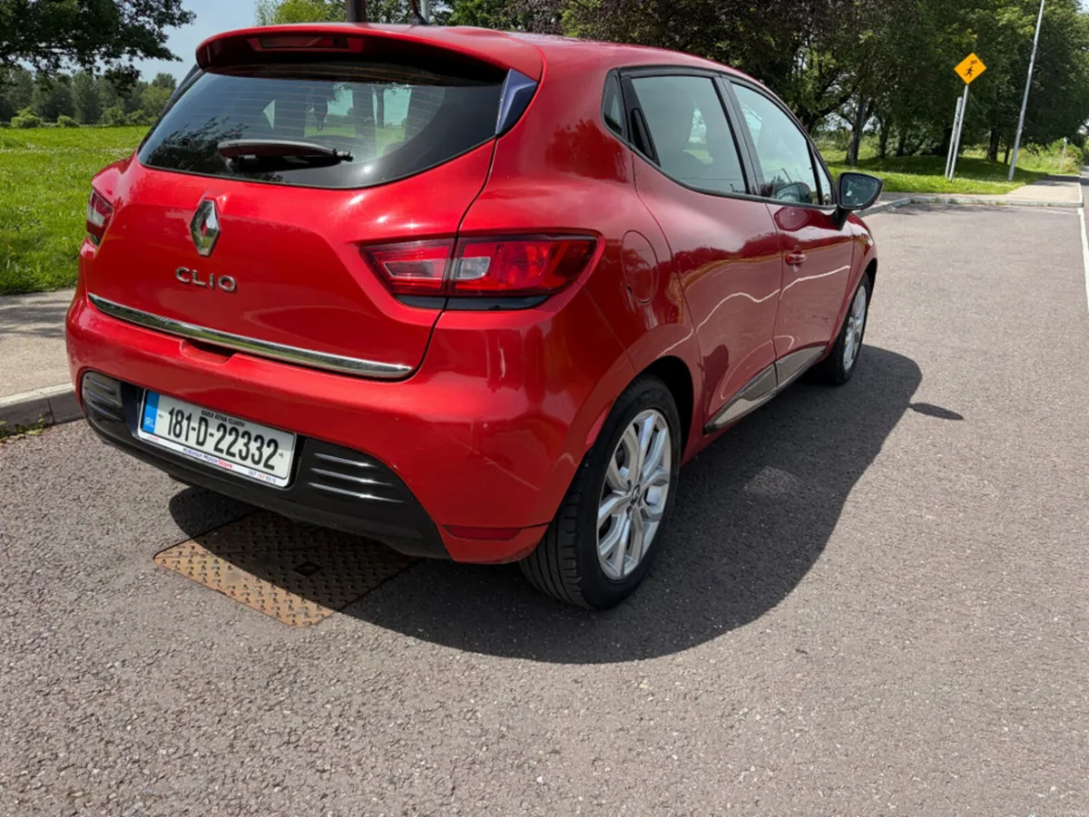 Renault Clio IV DYNAMIQUE NAV 1.2 PETR 4DR - Image 6
