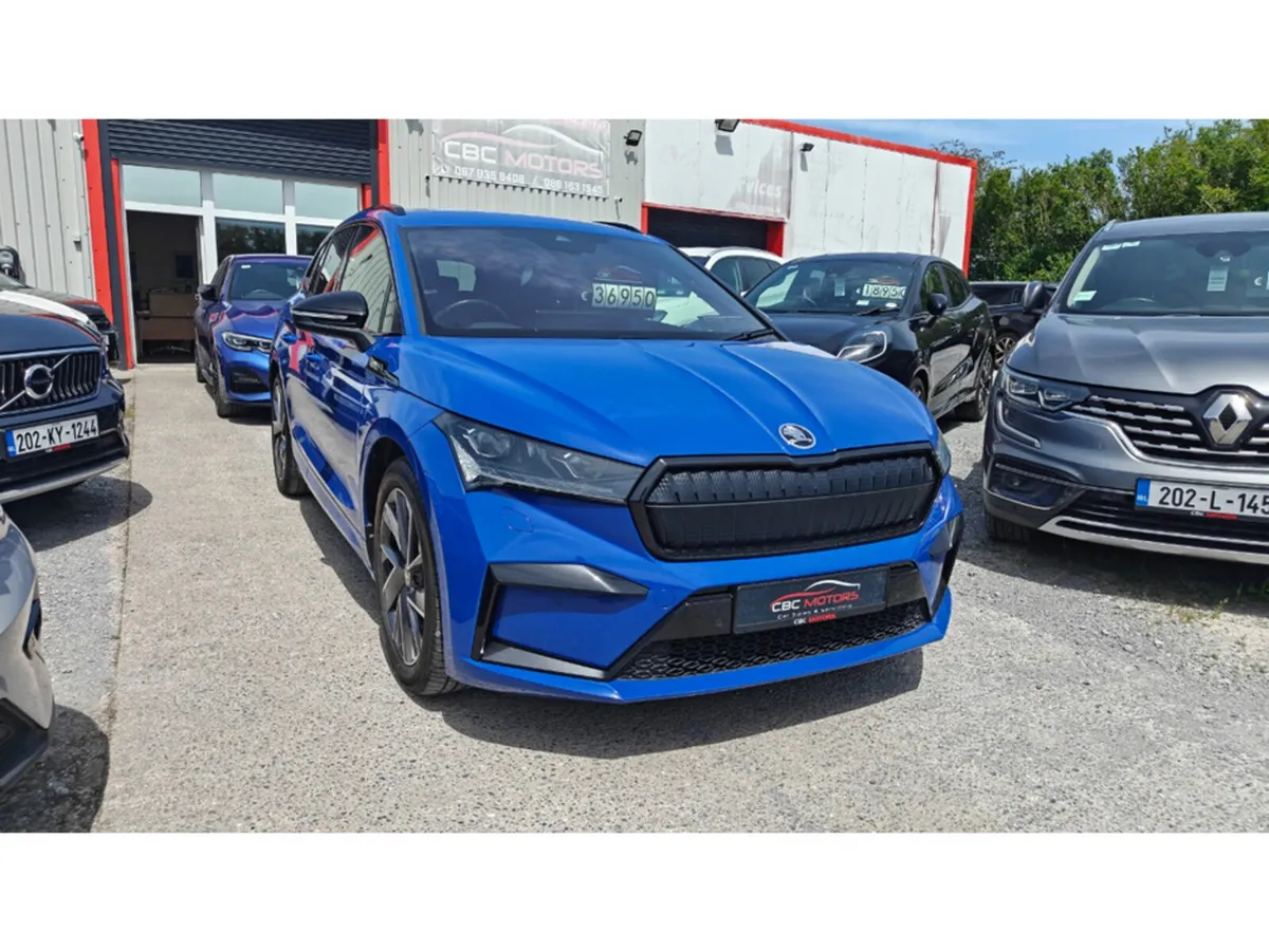Skoda Enyaq 2023 SPORTLINE PLUS 80 Battery - Image 4