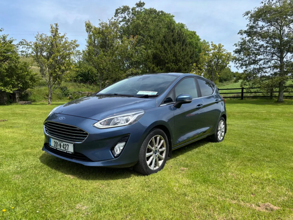 Ford Fiesta TITANIUM 5DR 1.0T 95PS 4 4DR - Image 1