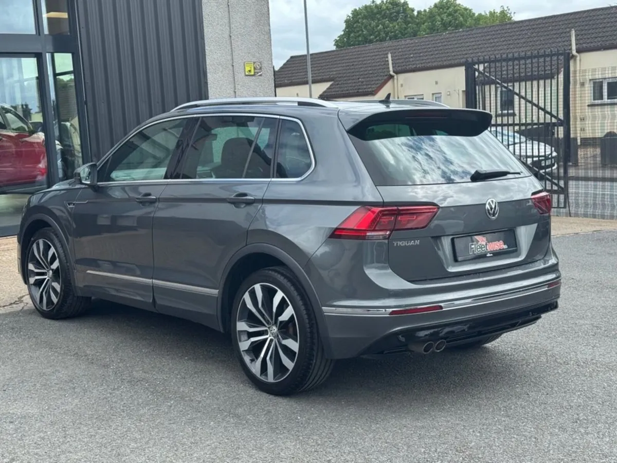 2.0 TDI R-Line SUV 5dr Diesel DSG Euro 6 (s/s) (15 - Image 4
