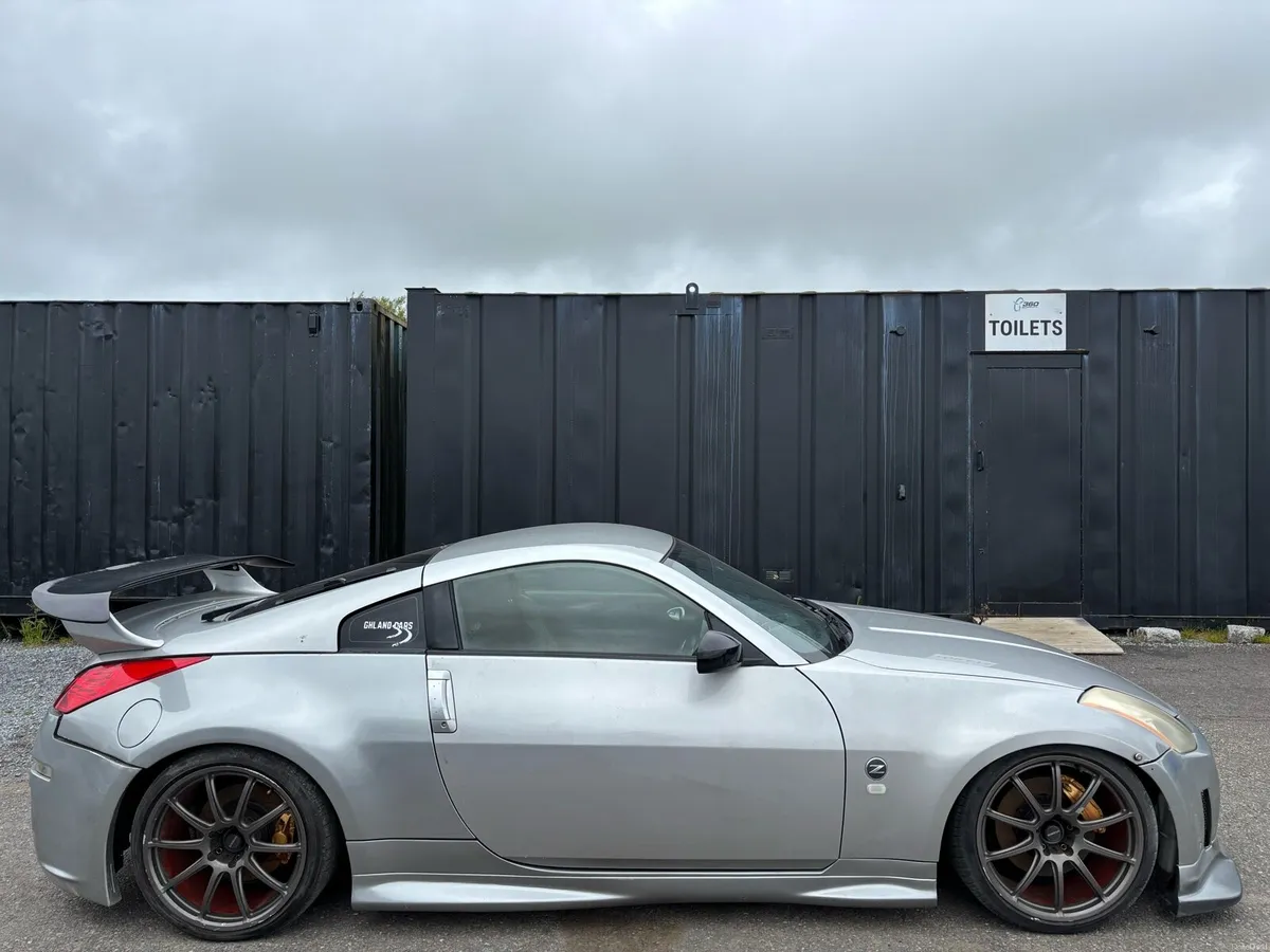 Nissan 350z - Image 1