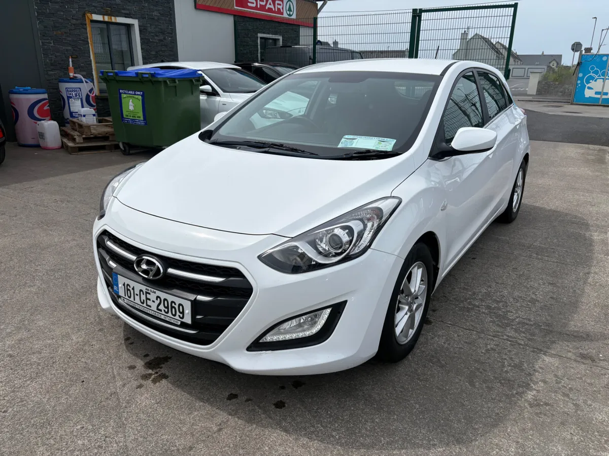 Hyundai i30 2016 - Image 2