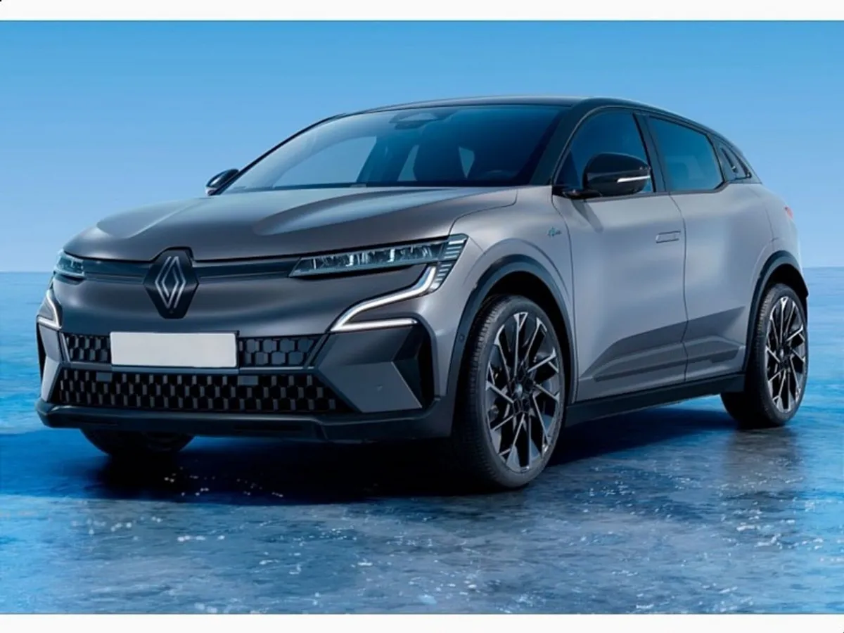 Renault Megane E-Tech SCRAPPAGE OFFER AVAILABLE - Image 1