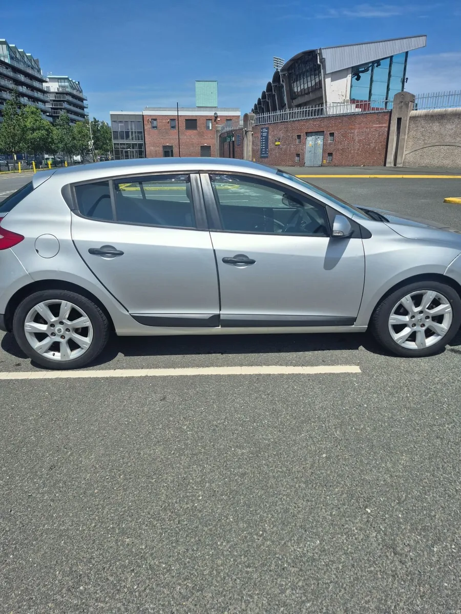 Renault Megane 2010 - Image 4
