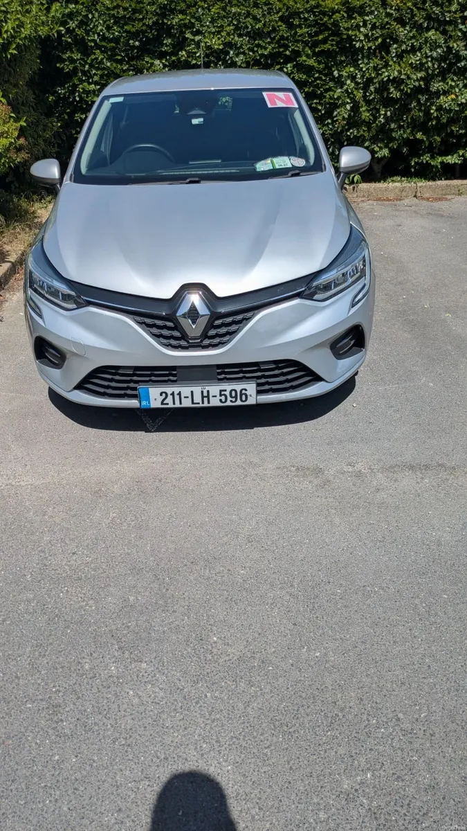 Renault Clio 2021 - Image 1