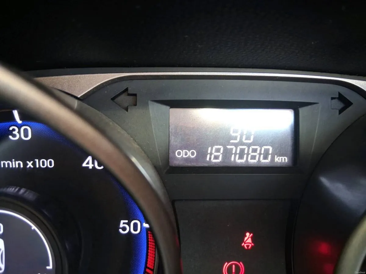 Hyundai ix35 - Image 6