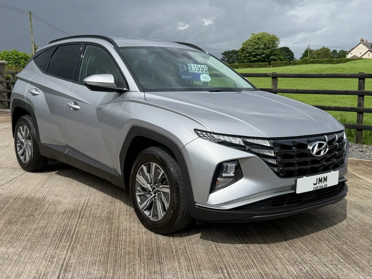 2022 Hyundai Tucson - Image 1