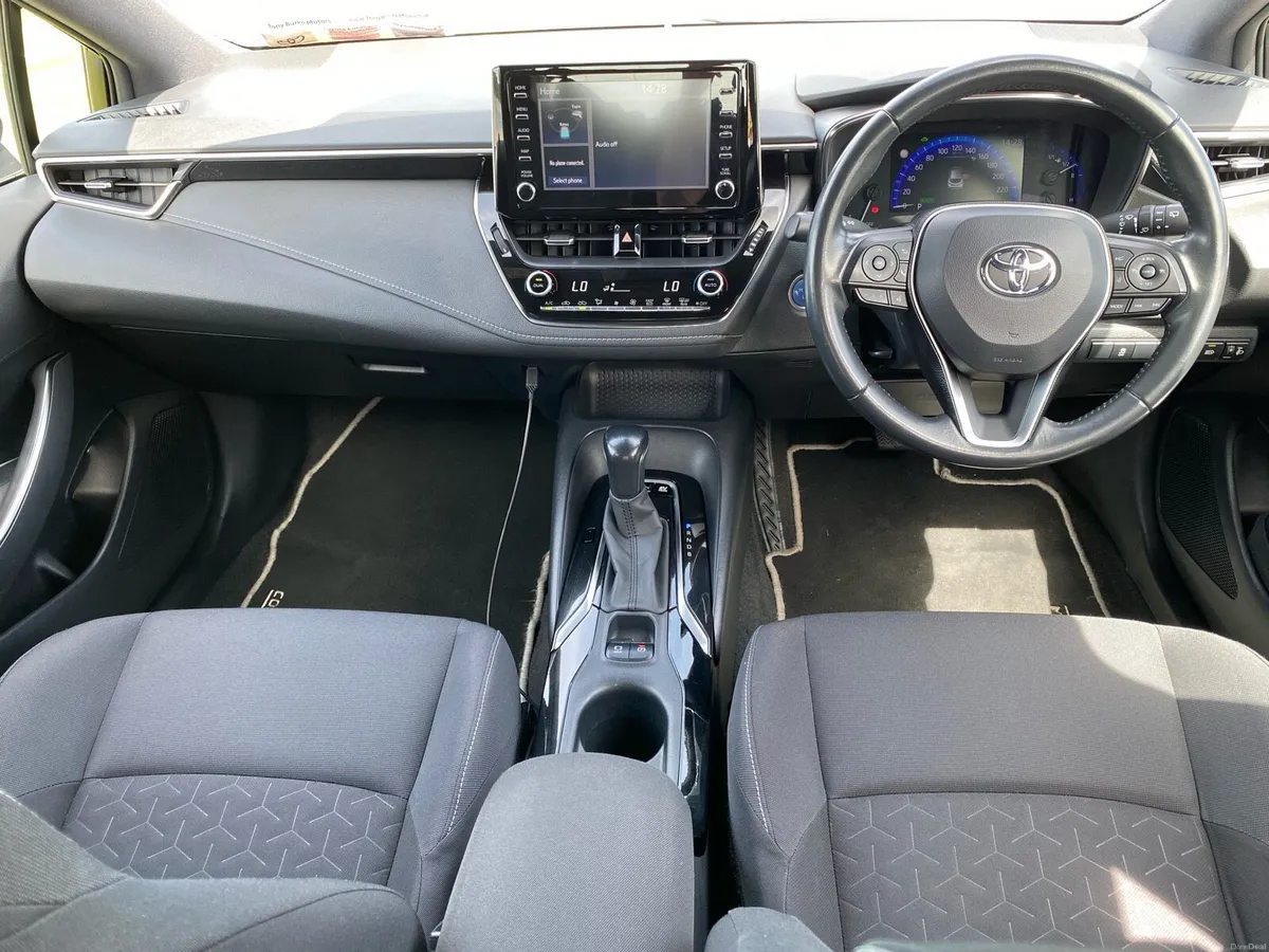 2021 Toyota Corolla 1.8 Hybrid Automatic - Image 5