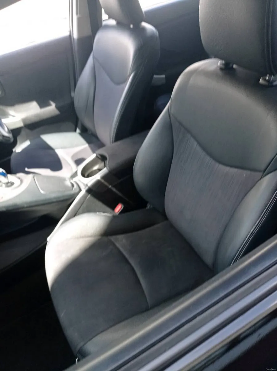 Prius 142 - Image 4
