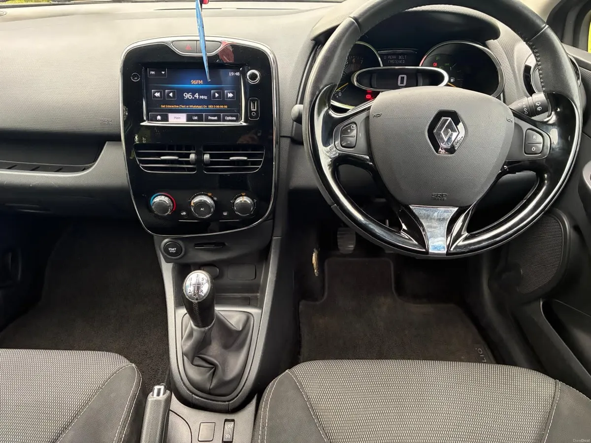 Clio 1.2 petrol Dynamique NCT 5-27 - Image 2