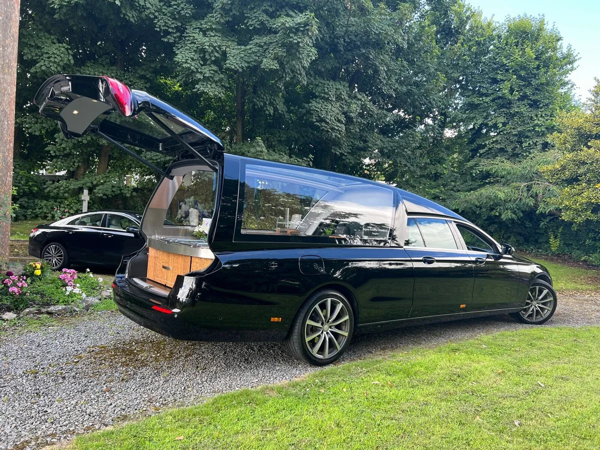 Mercedes Hearse - Image 3