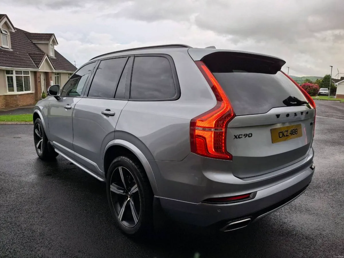 2018 Volvo XC90 R design - Image 3