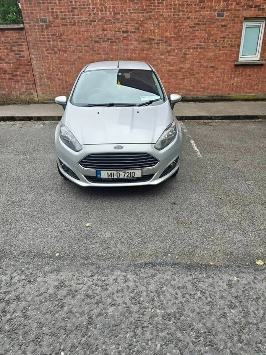 2014 Ford Fiesta - Image 1