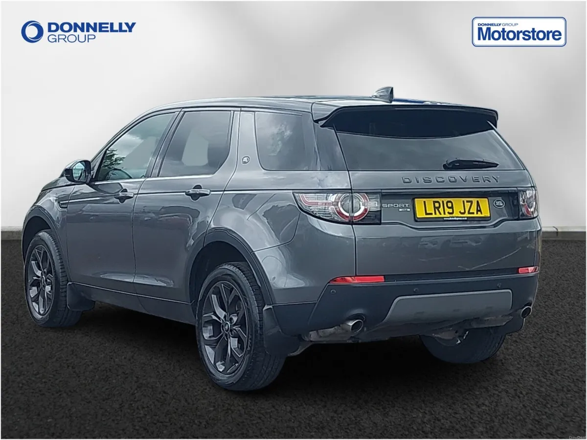 Land Rover Discovery Sport Diesel Sw Landmark - Image 2