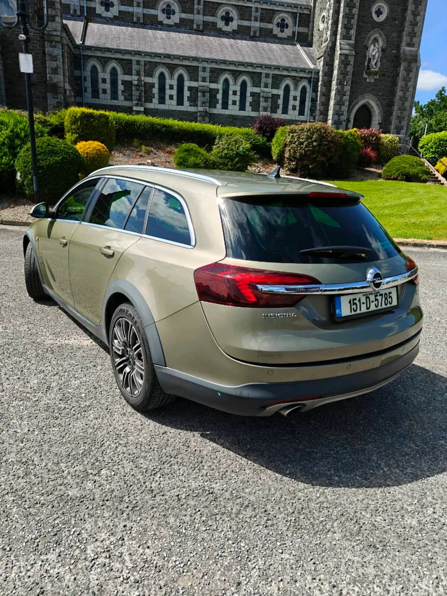 Opel Insignia 2015 4X4 Tourer Country - Image 3