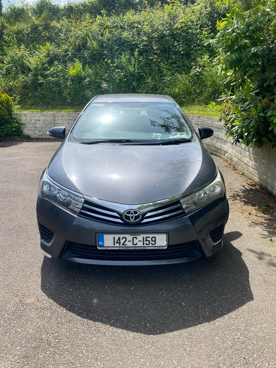 Toyota Corolla - Image 2