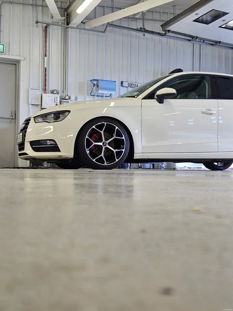 Audi A3 1.6L Diesel TDI 2014 - Image 1