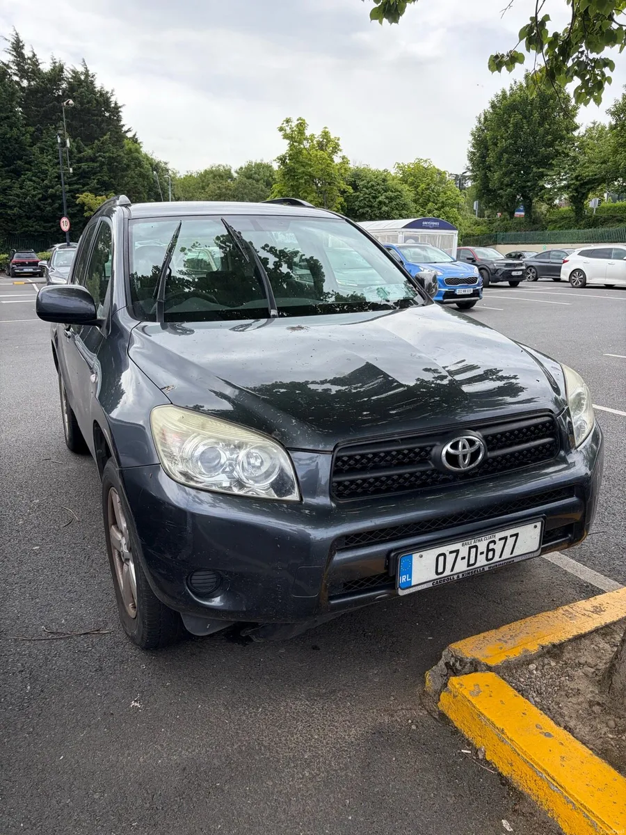 Toyota RAV4 - Image 1