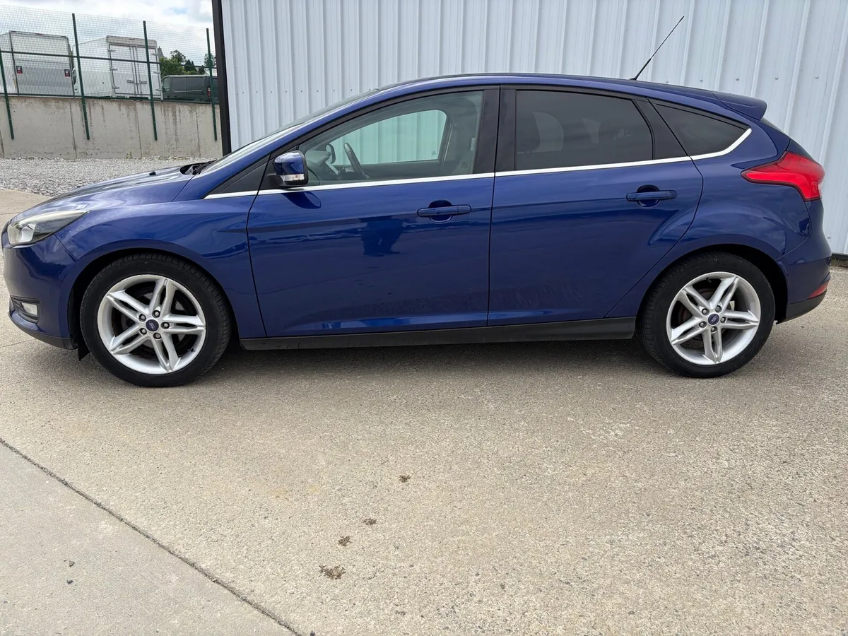 Ford focus - Image 6