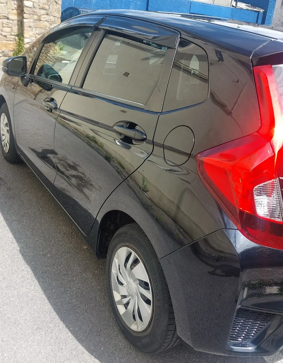 Honda Fit 2015 - Image 4