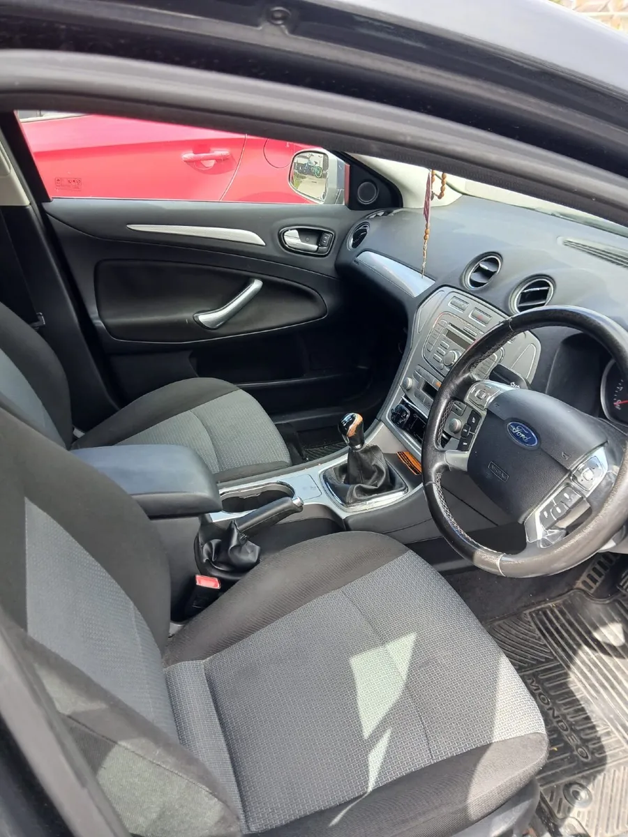 Ford Mondeo Zetec 2008 - Image 2