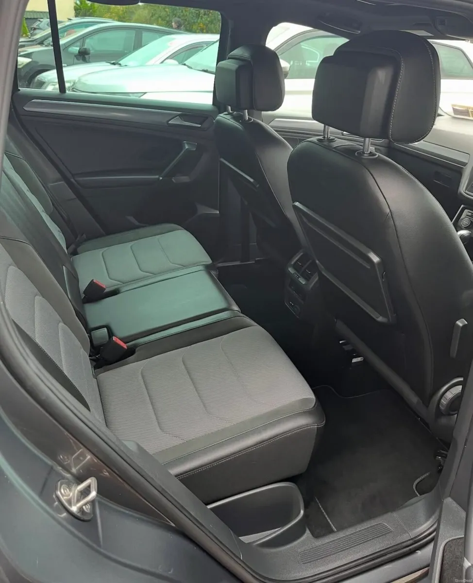 Volkswagen Tiguan - Image 4