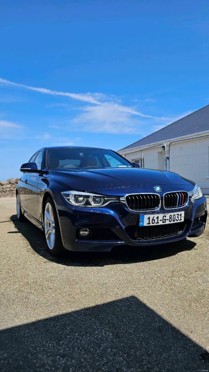 BMW 330e M Sport Saloon Auto Tanzanite Blue & Tan - Image 2