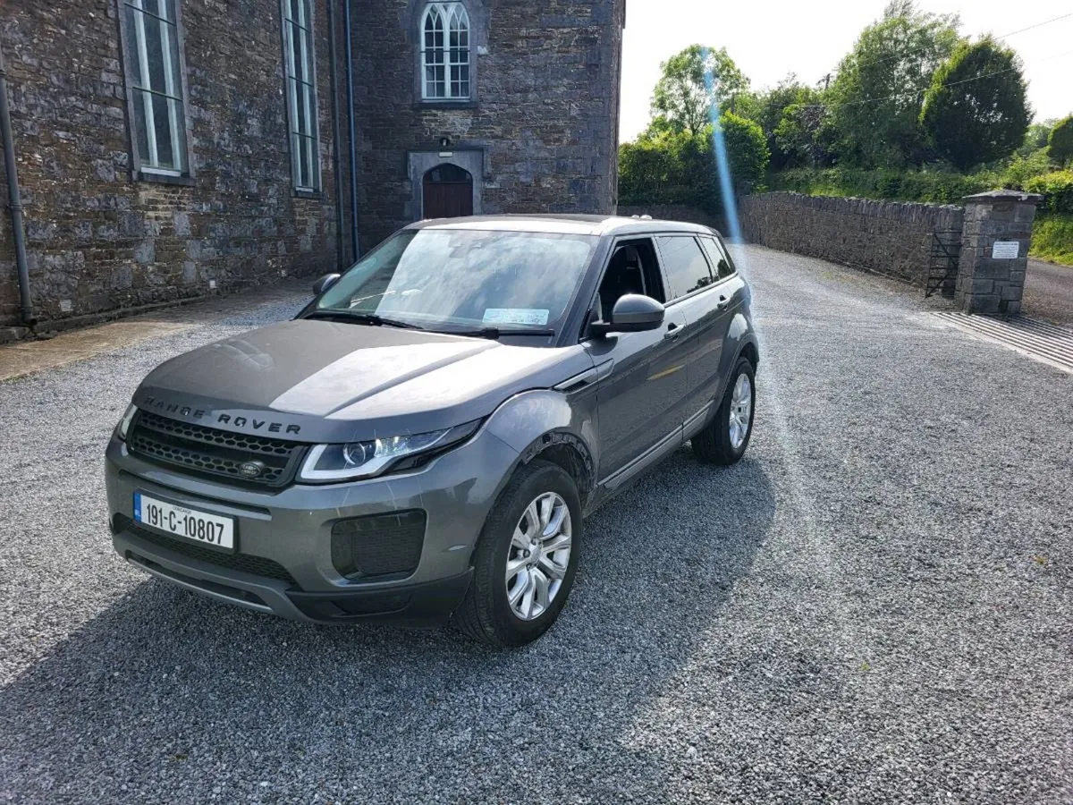 Range Rover Evoque - Image 2