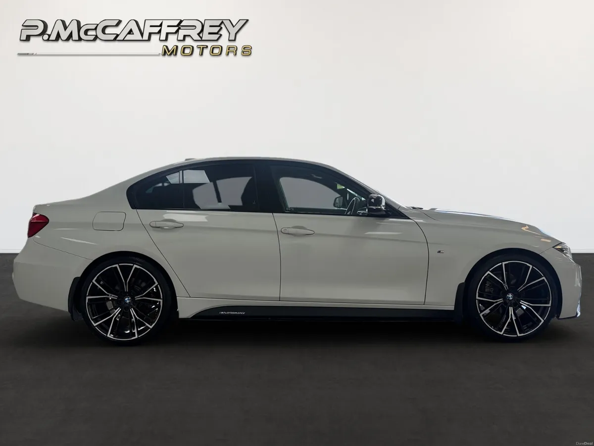 2017 BMW 320D M-SPORT F30 AUTO M-PERFORMANCE KIT - Image 4
