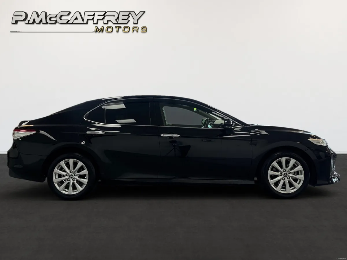 2021 Toyota Camry 2.5 Self Charging Hybrid - Image 4