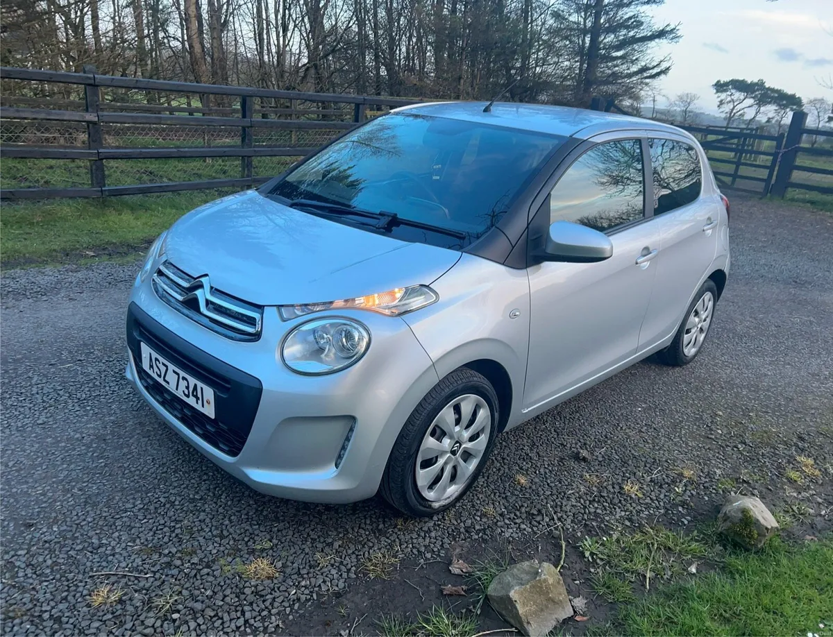 Car - Image 1